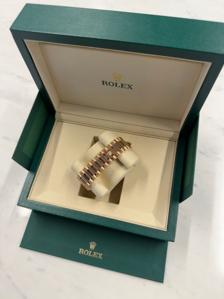 Rolex Day-Date 40 228235